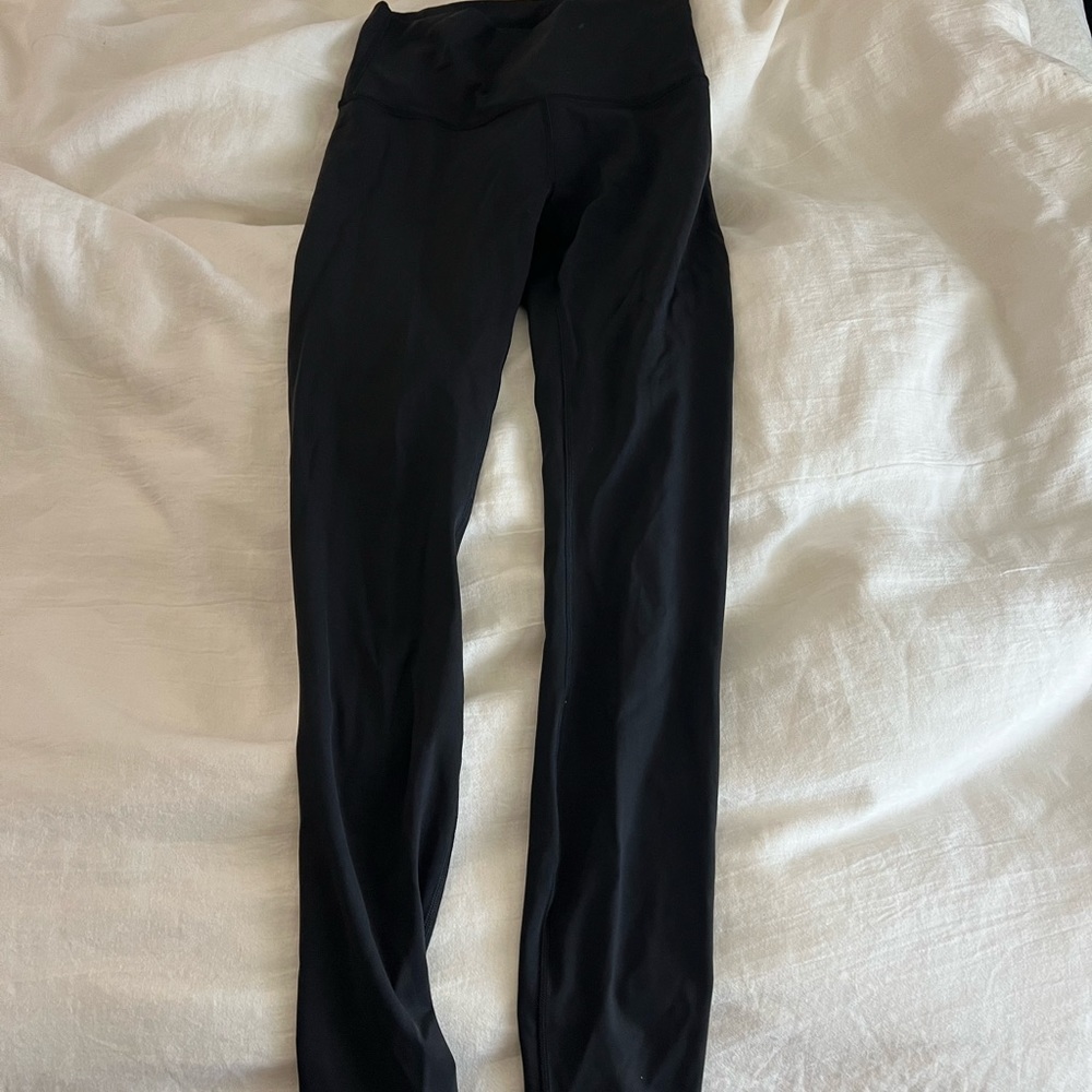 Lululemon black leggings